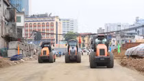 Cam kết hoàn thành nền đường Vành đai 1 trước 2/9