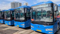 Mở các tuyến buýt kết nối với 2 sân bay và xe thí điểm biến thành xe buýt