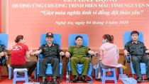 Gần 800 CBCS Trung đoàn CSCĐ Bắc Trung Bộ tham gia hiến máu tình nguyện