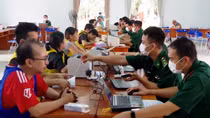 Tiếp nhận 127 công dân từ Campuchia trao trả