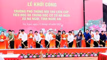 Xuyên Tết xây trường cho học sinh biên cương