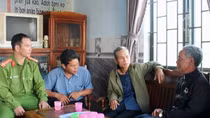 Bài 3: Trở về trong sự đùm bọc của quê hương