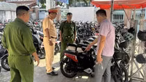 Phụ huynh cần giao đúng loại phương tiện để học sinh an toàn khi lưu thông trên đường phố