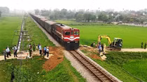 Lối đi tự mở giao cắt qua đường sắt, ẩn họa chực chờ