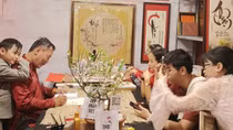 Nô nức xin chữ đầu năm cầu may mắn trong thi cử