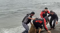 Tìm thấy thi thể người đàn ông mất tích sau hơn 2 ngày nhảy cầu vượt biển