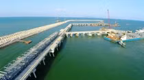 Từ siêu cảng Nghi sơn đến “thành phố sân bay”