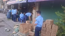 Phát hiện cơ sở kinh doanh mỹ phẩm không phép, chứa trữ hàng nghìn sản phẩm không hóa đơn