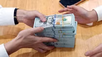 Mua, bán ngoại tệ giữa cá nhân với nhau bị xử phạt như thế nào?