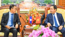 Bí thư Tỉnh ủy Hải Dương Trần Đức Thắng tiếp Quyền Trưởng ban Đối ngoại Trung ương Đảng Nhân dân Cách mạng Lào