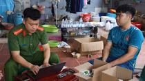 Cơ sở mỹ phẩm giả bán hơn 100 nghìn đơn hàng trên sàn thương mại điện tử