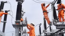 Đẩy nhanh tiến độ xây dựng các dự án nguồn, lưới điện