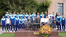 CLB Bóng đá Công an Hà Nội nhận sự động viên lớn trước trận đấu tại Trung Quốc