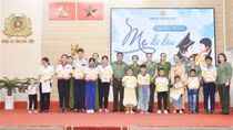 Phụ nữ Công an Bạc Liêu chung tay vì cộng đồng