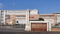Bé sơ sinh 1 ngày tuổi tử vong sau khi tiêm thuốc dự phòng giang mai