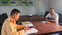 Tài xế xe khách chạy ẩu, tạt đầu ô tô con trên cao tốc