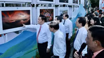 Khai mạc triển lãm "Tự hào một dải biên cương"
