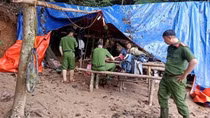Cơn khát vàng giữa rừng sâu chưa hạ nhiệt
