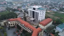 Cấp huyện gần giải thể vẫn "phóng tay" thêm gần 8 tỷ đồng xây trụ sở