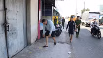 Xử lý 2 đối tượng rải tờ rơi cho vay tiền góp