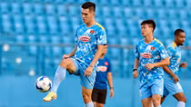 Đội tuyển Việt Nam và lựa chọn ở hàng công