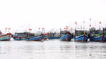 Ngư dân Huế “xông biển” đầu năm, đoàn kết vươn khơi, bảo vệ lãnh hải Tổ quốc