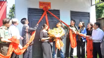 Xuân về bên những mái ấm thắm tình dân tộc, nghĩa đồng bào
