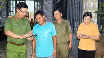 Công an xã, phường tiên phong trong chuyển đổi số ở cơ sở