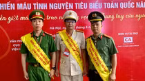 Tôn vinh 100 tấm gương bền bỉ hiến máu cứu người