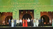 Trao giải báo chí về phát triển văn hóa và xây dựng người Hà Nội thanh lịch, văn minh