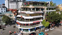 Phá dỡ toà nhà Hàm cá mập trong 3 tháng