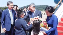 Tổng Bí thư Tô Lâm và Phu nhân đến thủ đô Seoul, bắt đầu thăm cấp Nhà nước Đại Hàn Dân Quốc