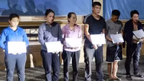 Ổ nhóm trộm tấm song chắn rác sa lưới