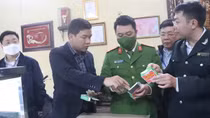 Hà Nội tạm dừng hoạt động cơ sở bánh cốm Nguyên Ninh, bánh Jambon Thanh Hương