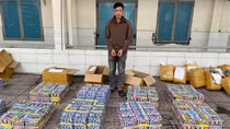 Bắt giữ 2 đối tượng buôn lậu hơn 1,2 tấn pháo nổ