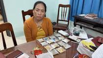 Nữ quái 21 lần lừa đảo bằng chiêu cầm cố vàng giả
