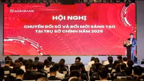 Agribank triển khai Chương trình “Bình dân học vụ số”: Lan tỏa tri thức - Tiên phong chuyển đổi số ngành Ngân hàng