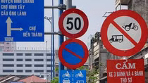 Nhiều biển chỉ dẫn đường bộ sẽ phải điều chỉnh thông tin trước ngày 15/7