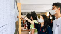 Đình chỉ thi đối với hai thí sinh làm lọt đề môn Toán và Ngữ văn