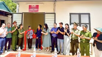 Ấm áp "những viên gạch hồng"