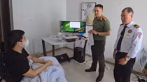 Phá đường dây sản xuất, buôn bán thiết bị điện tử giả mạo các thương hiệu nổi tiếng