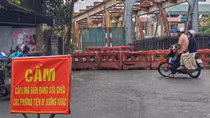 Hà Nội sửa cầu Long Biên, cấm chiều sang trung tâm thành phố