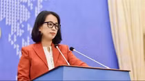 Việt Nam trao công hàm phản đối Trung Quốc về lệnh cấm đánh bắt cá ở Biển Đông
