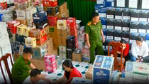 Tạm giữ lô hàng rượu, bia "khủng" không rõ nguồn gốc
