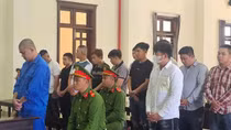 Án chung thân cho chủ trại gà bắn chết kẻ bảo kê hội chợ