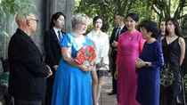 Đệ nhất Phu nhân Hungary Zsuzsanna Nagy thăm Việt Phủ Thành Chương