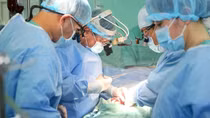 Người đàn ông suy tim giai đoạn cuối được cứu sống nhờ ca ghép tim thần kỳ