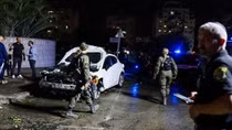 Hamas bắn hàng loạt rocket vào các thành phố của Israel