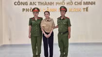 "Ngân 98" bị bắt tạm giam vì sản xuất, buôn bán hàng giả