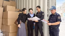Ngăn chặn kịp thời lô hàng trị giá hàng tỉ đồng vi phạm về xuất xứ